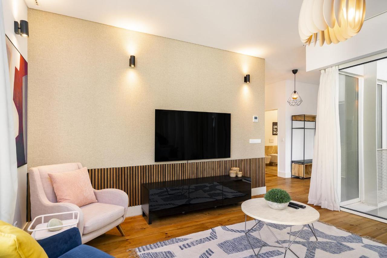 Whome | Ribeira 11 Design Apartment ลิสบอน ภายนอก รูปภาพ